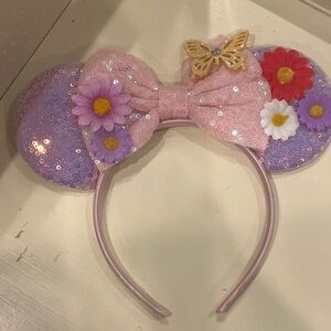 Disney Mickey Mouse flower ears